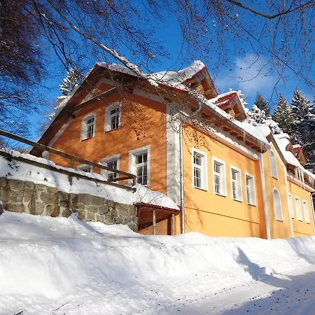 Penzion Solaris Apartment *